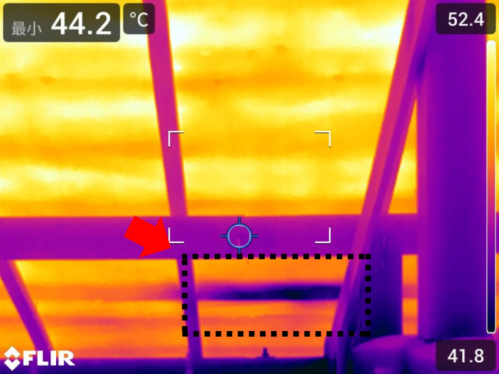 原因が特定できなかった雨漏りを調査｜赤外線カメラでモニエル瓦屋根の劣化による浸水を特定！