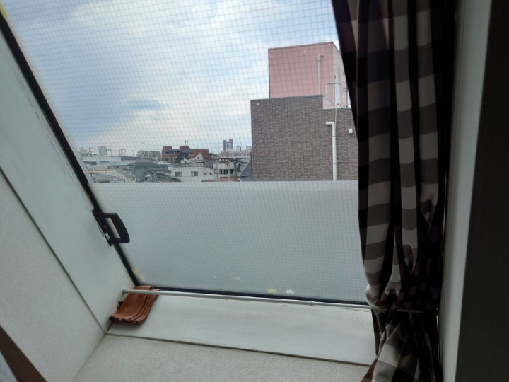 雨漏りが発生している天窓