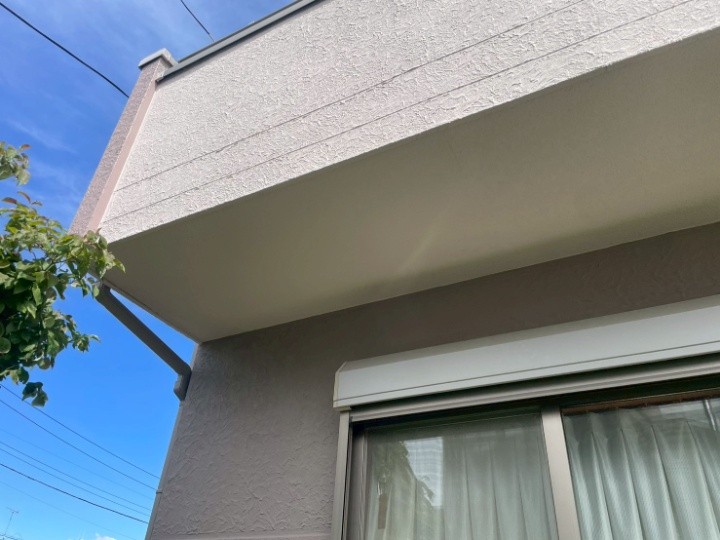 バルコニー下の軒天確認